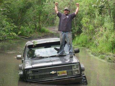 1990 Ford F-250 - 44's buried