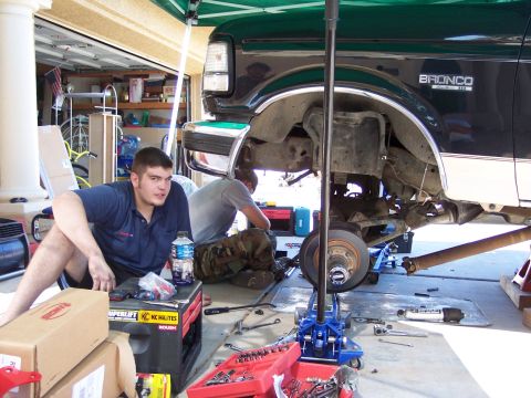Brandons Lift - 1996 Ford Bronco