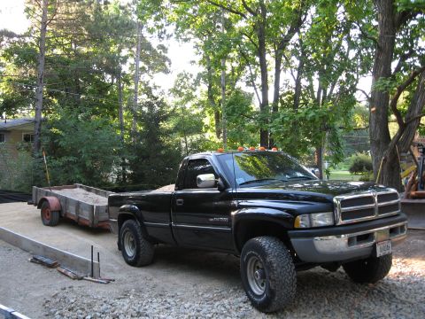 1980 Ford Bronco - This is how you do a lowrider, country-boy style!