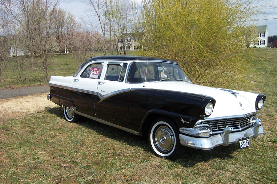 1956 Ford Fairlane