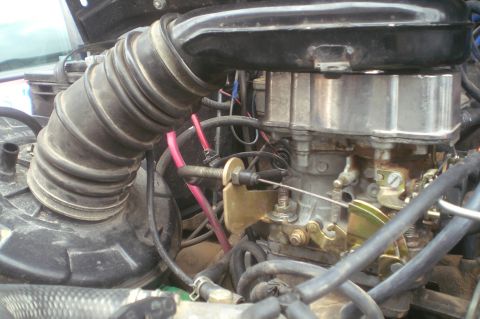 1988 Suzuki Samurai - Weber 32/36 Carb put on backwards so it wont stall on hills