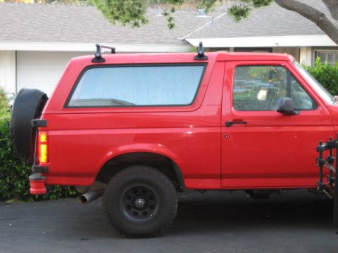 1995 Ford Bronco photo