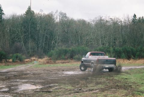 1995 Ford Bronco - My buddie Dan showed me how you check to see if your Half shafts are ready for replacement, Problem is he didn't know one was ready for rep…