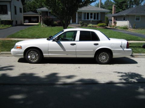 2003 Ford Crown Victoria