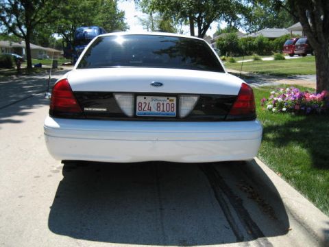 2003 Ford Crown Victoria