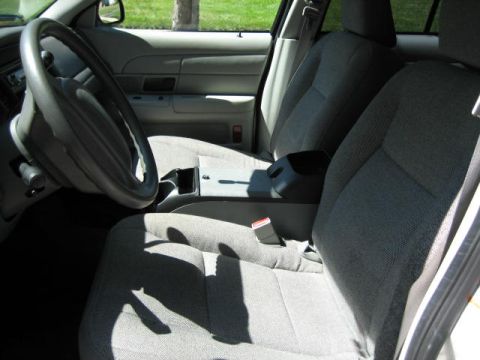 2003 Ford Crown Victoria