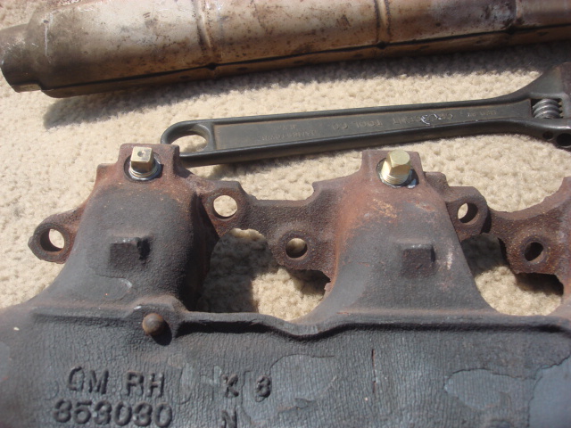 I went to Home Depot for new brass plugs. I put some anti-size on the threads and installed.