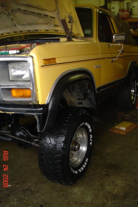 1982 Ford Bronco photo