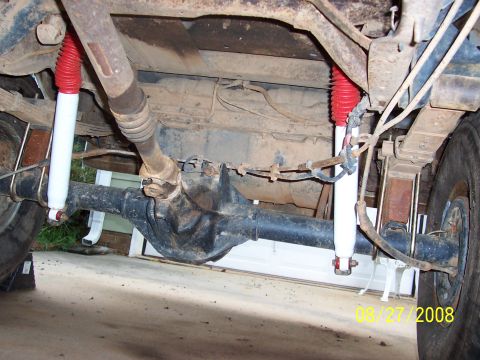 1988 Ford Bronco - Undercarriage view shows leaf springs and red-capped shock absorbers, with a date stamp of 08/27/2008.