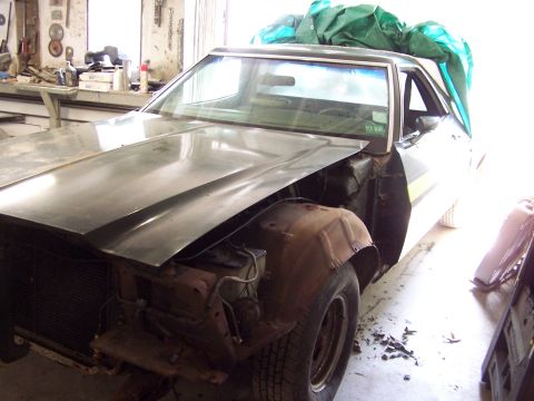 1975 Ford Ranchero - Drivers side