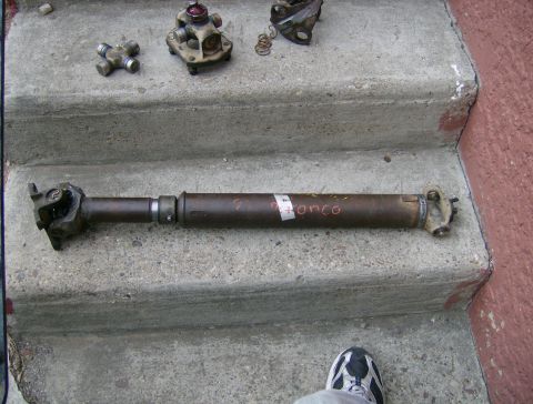 1990 Ford Bronco - The junk yard drive shaft (from an 82 bronco with a C6 auto or T-18 manual - 30 inches long fully compressed) with the flange from the stoc…