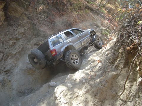 1985 Toyota Hilux photo