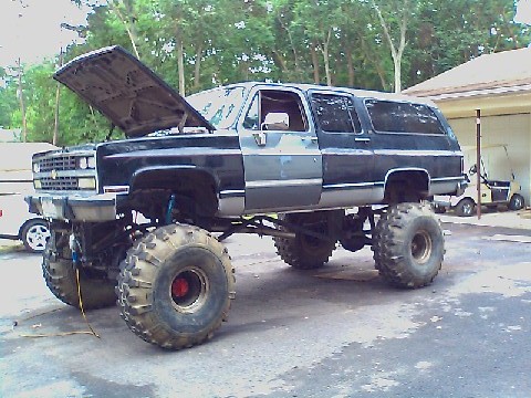 1991 Chevrolet Suburban photo