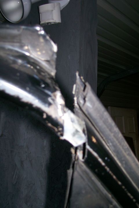 1988 Ford Bronco - Same with the top part.