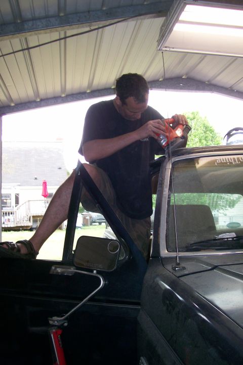 1988 Ford Bronco - He's really getting into it.