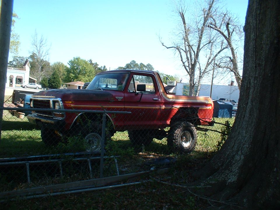 1978 Ford Bronco “Ole Girl”