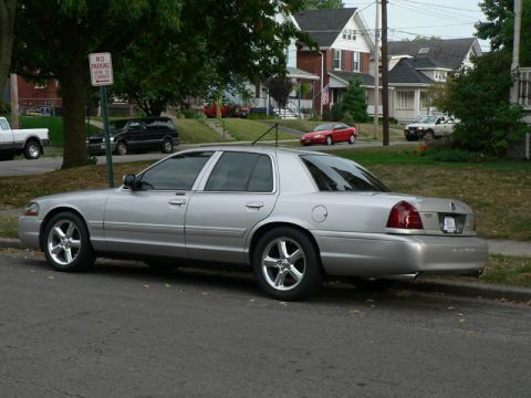 2004 Mercury Marauder - The exhaust tips look good.