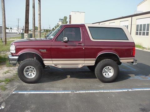 1996 Ford Bronco photo