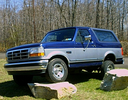 1995 Ford Bronco in 2003