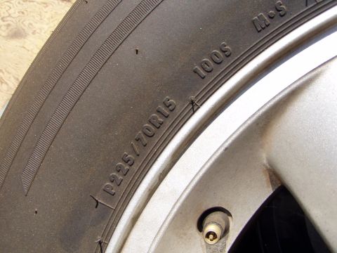 1995 Ford Thunderbird - T-Bird Tires, size 225/70R15