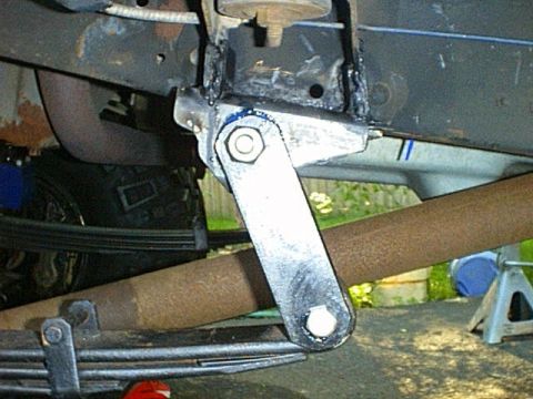 1995 Ford Bronco - Im not happy with the shackle angle here. Also the pinion angle is not even close to perfect, it binds with about 4 in of upward travel. It…