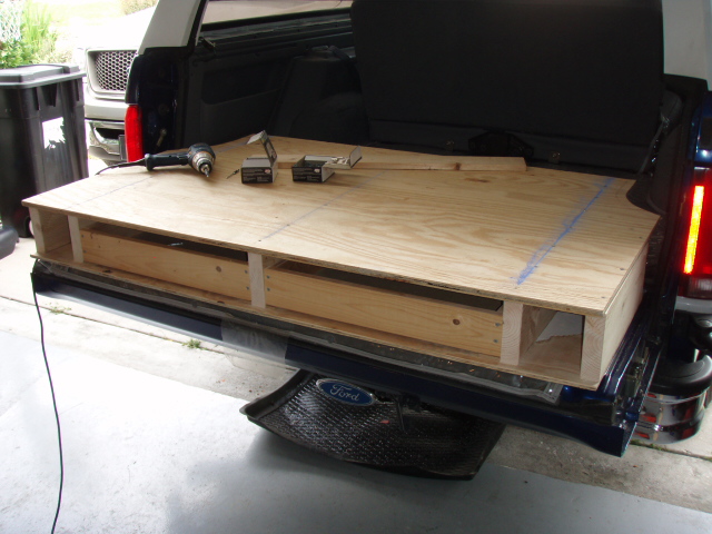 Drawers are almost complete.  Next step is to cut thr drawer face.  I originally planned on two more drawers on the outer sides but, there wouldn't be much storage room.  The inside drawer width would be less than 4 inches wide.  Good for wrenches I guess, but not worth the time and my back was already killing me.  I may rethink that later.