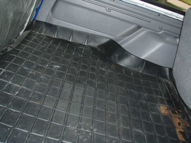 I put the cargo mat on top for now.  As you can see it is pretty stealthy.