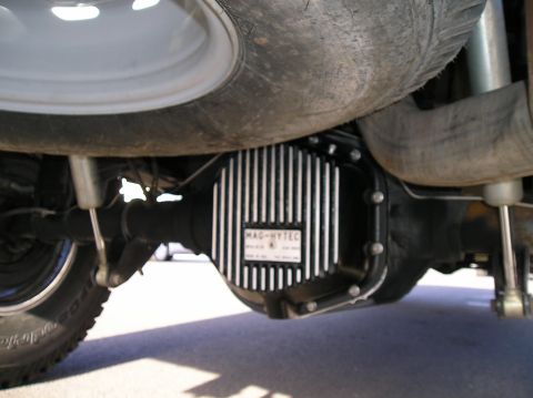 2001 Ford F-350 - 6qts if 75w140 later