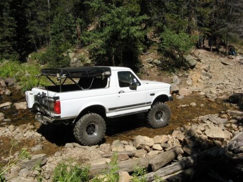 1995 Ford Bronco - Next 5 photos shot by Wileec's son.