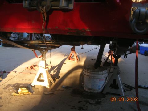 1985 Ford Bronco - now there is no front axle