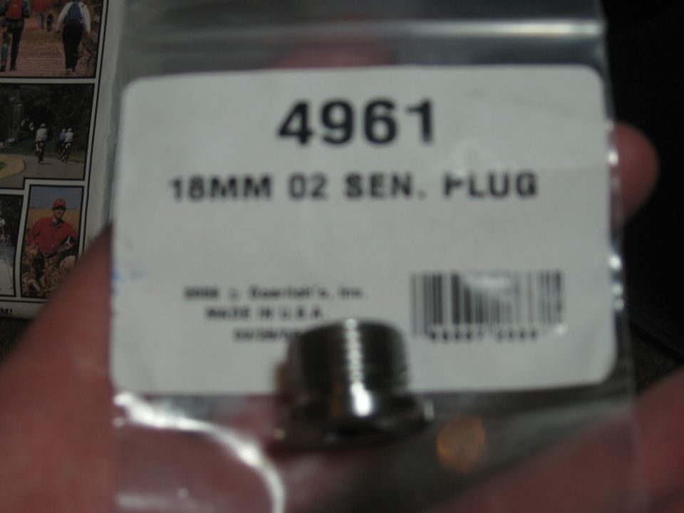 Label for 18MM O2 SEN. PLUG part number 4961