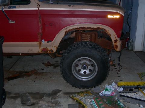 1984 Ford Bronco - The factory Bronco springs were no where near this good. Even with the gasser in it.