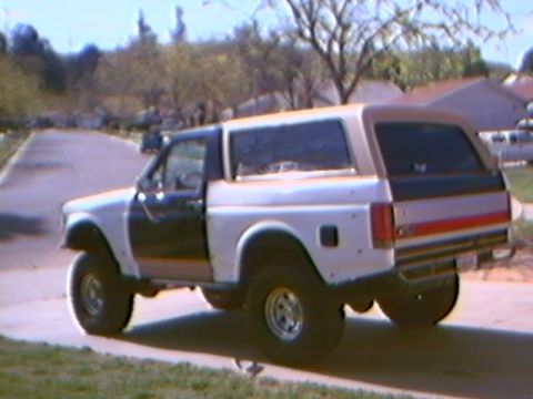 1989 Ford Bronco photo