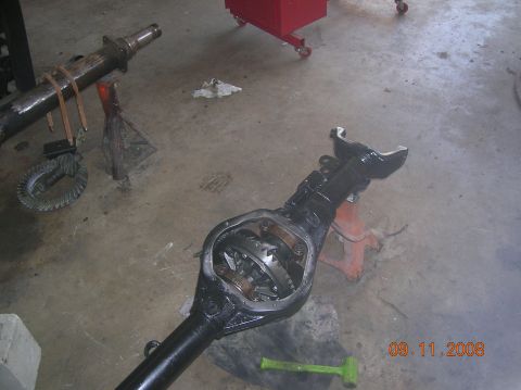 1985 Ford Bronco - re-installed the carrier.