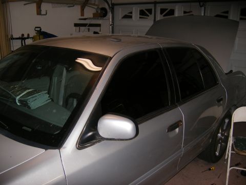 2001 Ford Crown Victoria photo