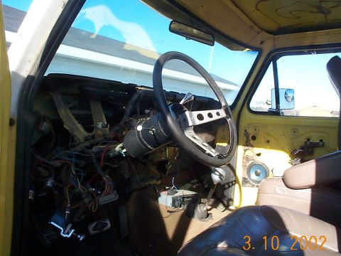 1978 Ford Bronco - Dash removed.