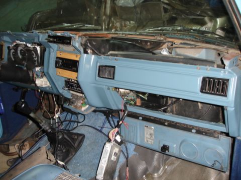 1980 Ford Bronco - interior wiring......