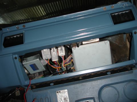 1980 Ford Bronco - engine computer, turbo computer, etc.....into the glovebox