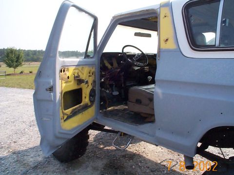 1978 Ford Bronco - Moving along