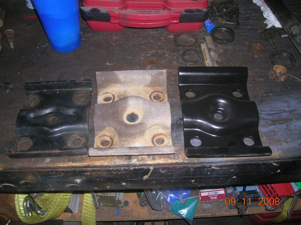 side by side shots of spring plates...
1. 79 D-44 2. 85 9in and 3. iirc D-60 rear