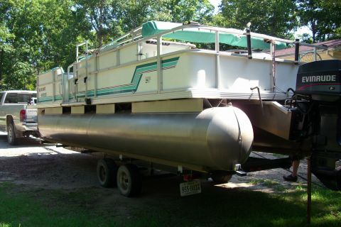 1989 Ford Mustang - The boat 3