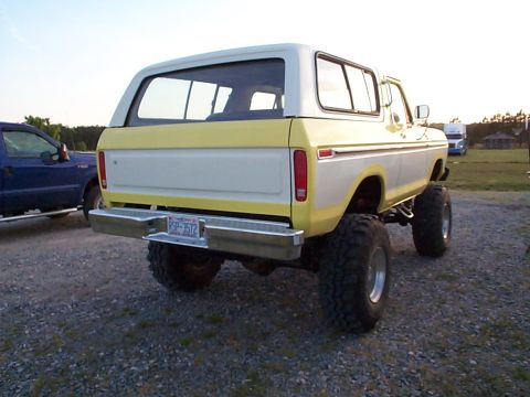 1978 Ford Bronco - Passenger rear.