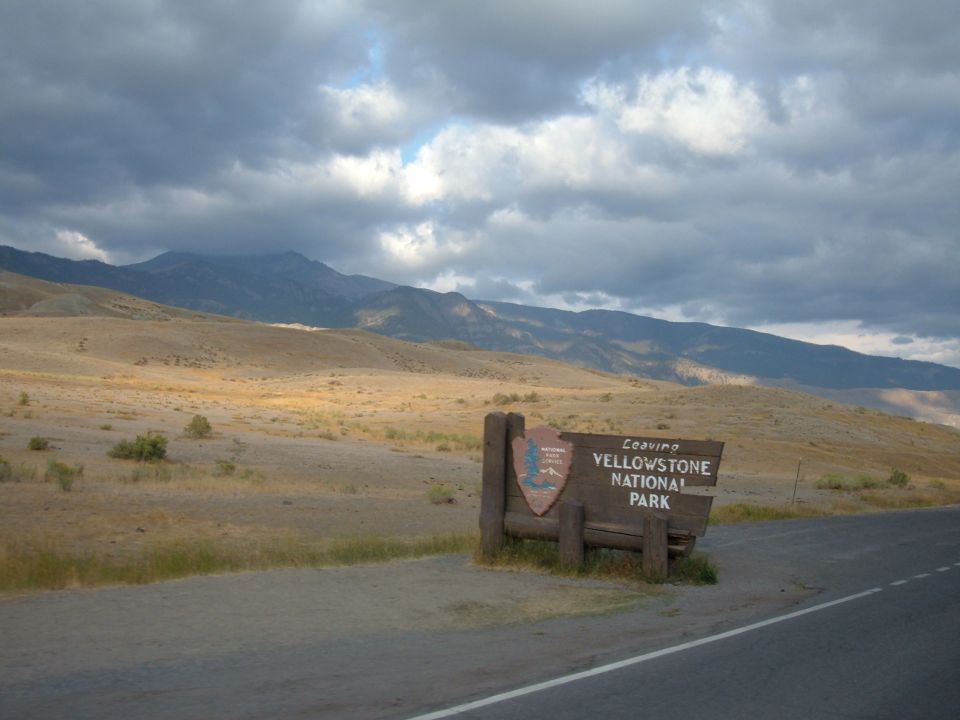 Sign for Yellowstone National Park