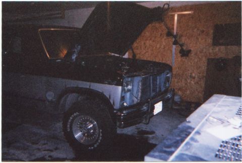 1986 Ford Bronco - These pics didn't turn out as good as I wanted too.