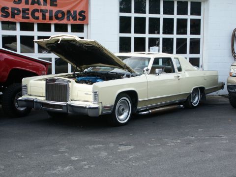 2001 Mercury Grand Marquis photo