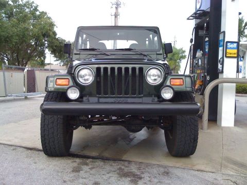 1998 Jeep Wrangler photo