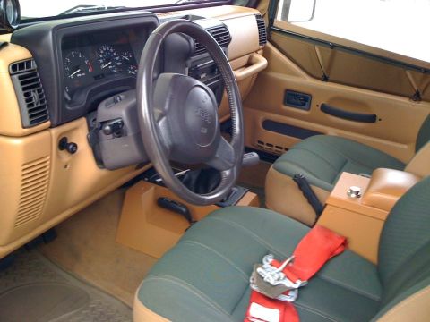 1998 Jeep Wrangler photo