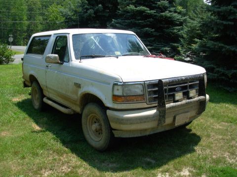 1993 Ford Bronco photo