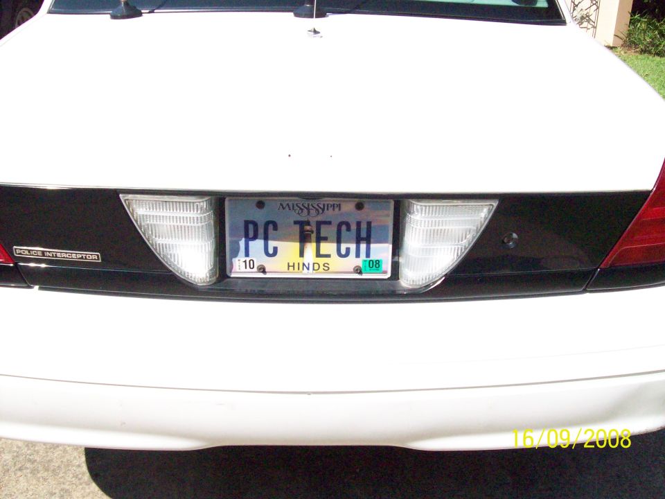 2003 Ford Crown Victoria