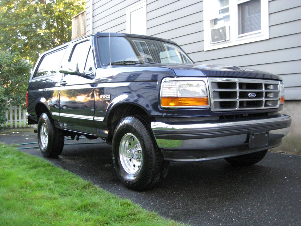 1995 Ford Bronco
